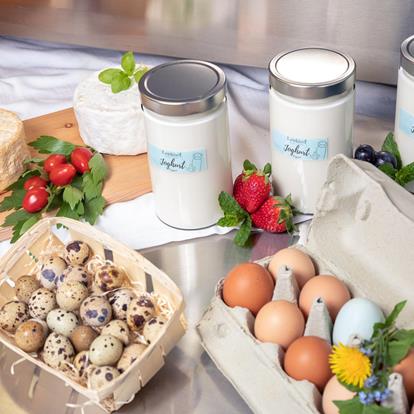 Eggs, meats & farm specialties