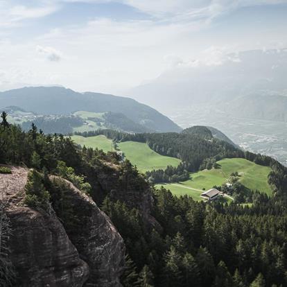 Hiking in South Tyrol on the Tschögglberg High Plateau – Nature with a View