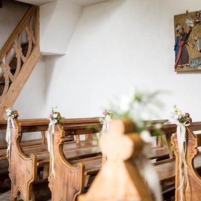 Sehenswürdigkeit-St.Kathrein-Stühle-Hafling-Voeran-Meran2000-as